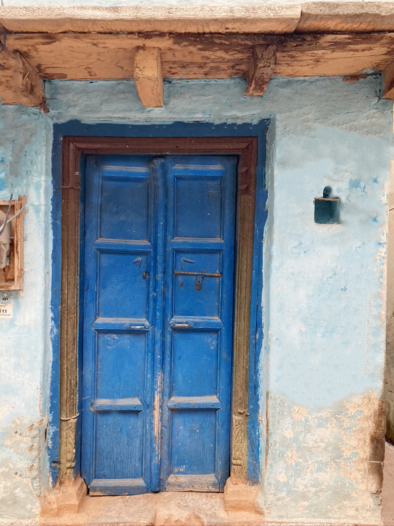 indian design, indian colours, shivani dogra, vernacular design, doors, chuna, limewash